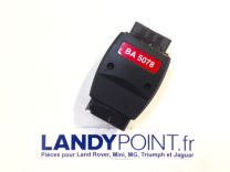 BA5078 - Hawkeye Range Rover L322 Adapter - Red - Omnitec - PRICE & AVAILABILITY ON APPLICATION